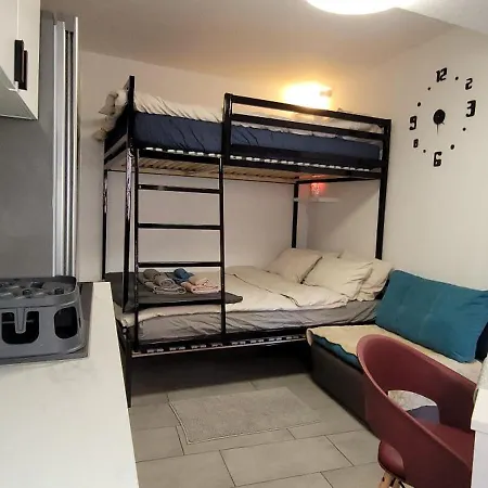 Apartmaji Soncek *