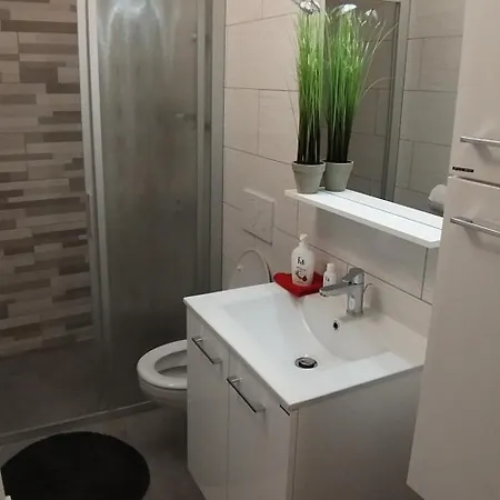 Apartmaji Soncek Izola